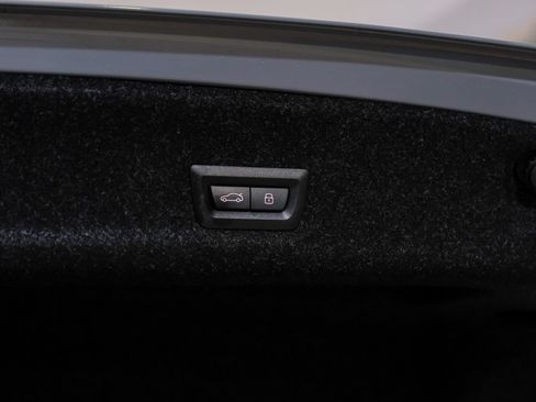 Used 2026 BMW 330i Sedan RWD image 57