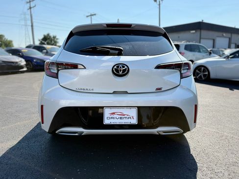 Used 2019 Toyota Corolla SE w/ Carpet Mat Package FWD image 4