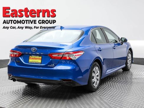 Used 2020 Toyota Camry LE w/ Fleet Convenience Package image 5