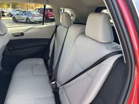 Used 2026 Toyota Corolla Cross LE image 15