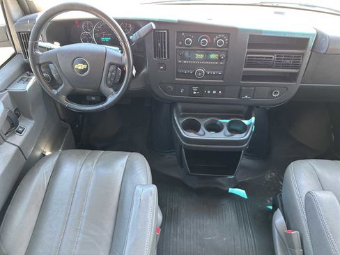 Used 2020 Chevrolet Express 2500 w/ Driver Convenience Package RWD image 13