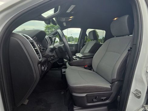 Used 2022 RAM 2500 Big Horn w/ Level A Equipment Group AWD/4WD image 16