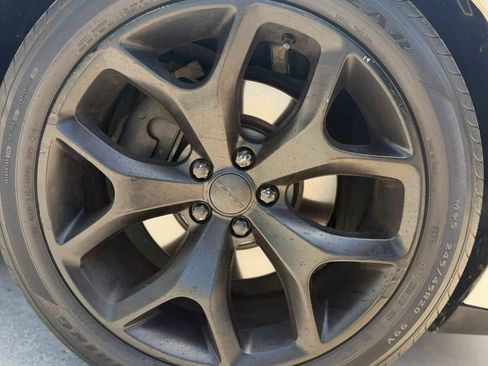 Used 2016 Dodge Challenger R/T Plus RWD image 3