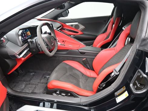 Used 2023 Chevrolet Corvette Stingray Premium Cpe w/ Z51 Performance Package RWD image 21