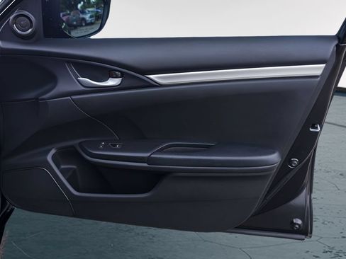 Used 2020 Honda Civic Sport image 30