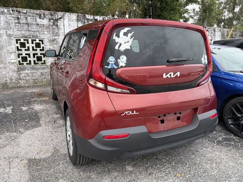 Used 2022 Kia Soul LX FWD image 8