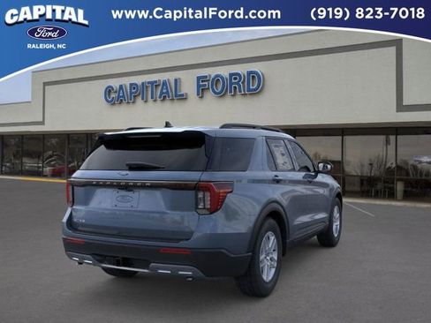 New 2026 Ford Explorer Active w/ Active Comfort Package image 8