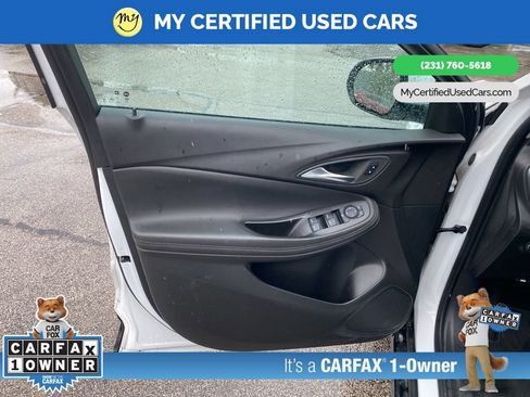 Used 2024 Buick Encore GX Sport Touring AWD/4WD image 13