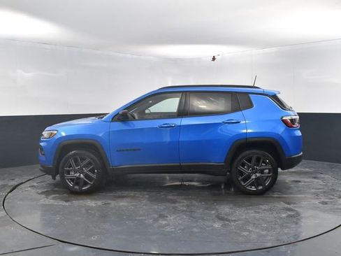 New 2026 Jeep Compass Latitude image 5