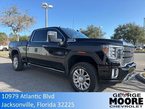 Used 2022 GMC Sierra 2500 Denali image 1