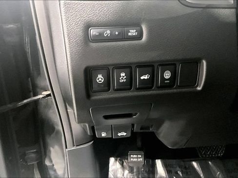 Used 2023 Nissan Murano SL AWD/4WD image 42