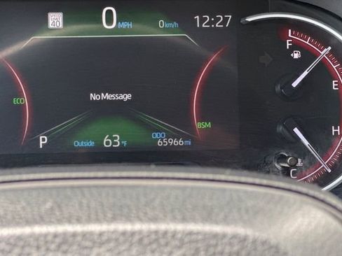 Used 2023 Toyota RAV4 XLE FWD image 30