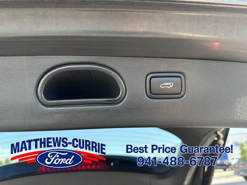 Used 2021 Hyundai Tucson Ultimate w/ Cargo Package AWD/4WD image 12