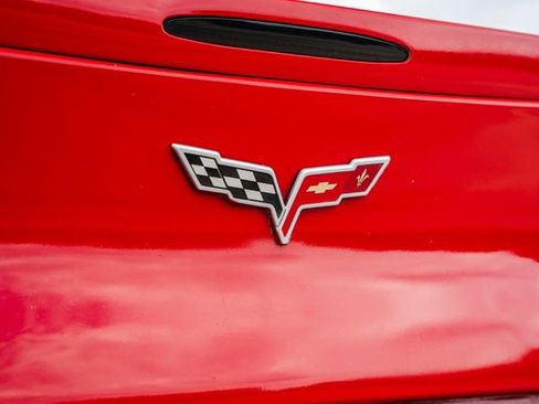 Used 2006 Chevrolet Corvette Convertible image 26