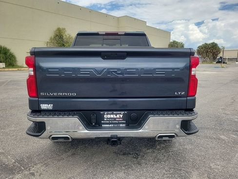 Used 2022 Chevrolet Silverado 1500 LTZ w/ LTZ Premium Package AWD/4WD image 7