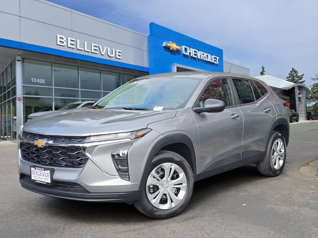 New 2026 Chevrolet Trax LS FWD image 32