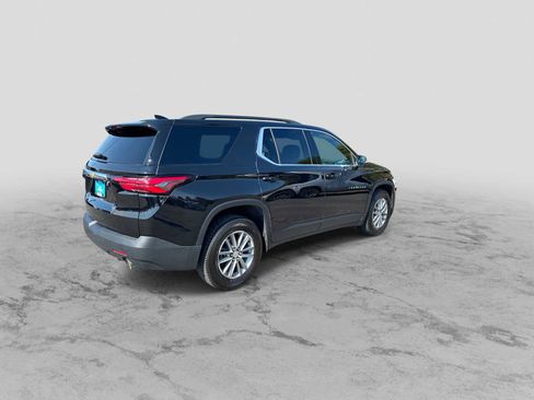 Used 2022 Chevrolet Traverse LT AWD/4WD image 8