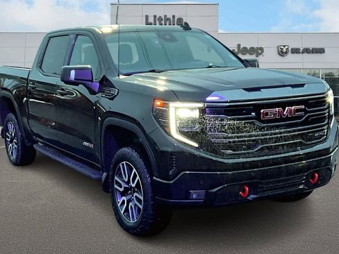 Used 2022 GMC Sierra 1500 AT4 w/ AT4 Premium Package image 22