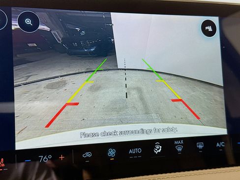 Used 2024 Lincoln Corsair Grand Touring image 16