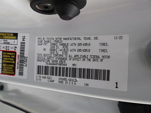 Used 2023 Toyota Sequoia TRD Pro AWD/4WD image 24