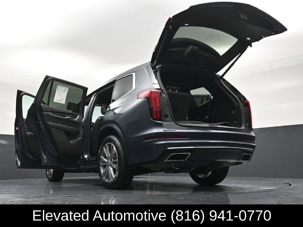 Used 2021 Cadillac XT6 Premium Luxury AWD/4WD image 37