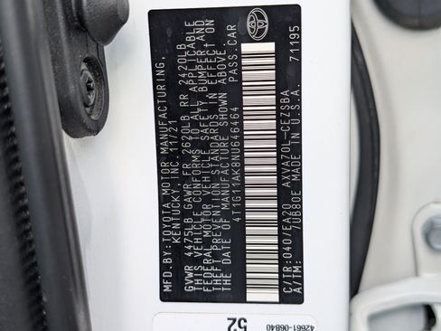 Used 2022 Toyota Camry SE FWD image 35