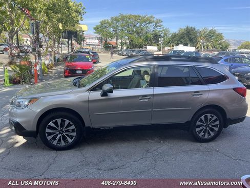 Used 2017 Subaru Outback 2.5i Limited AWD/4WD image 6