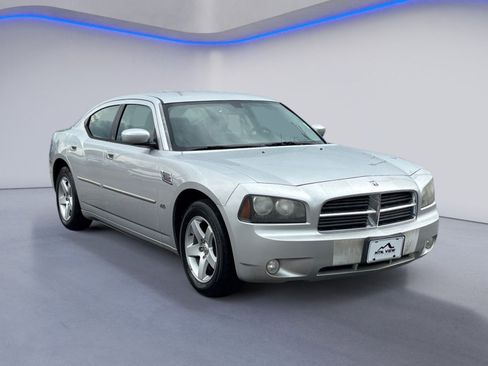 Used 2010 Dodge Charger SXT RWD image 5