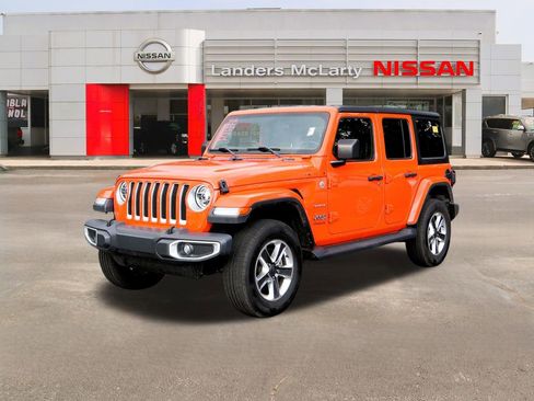 Used 2020 Jeep Wrangler Unlimited Sahara w/ LED Lighting Group image 7