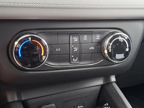 Used 2026 Chevrolet TrailBlazer LS w/ LS Convenience Package FWD image 18