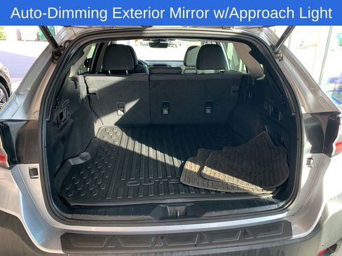 Used 2025 Subaru Outback Onyx Edition AWD/4WD image 12