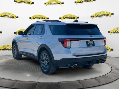 New 2026 Ford Explorer ST w/ Sun And Sound Package