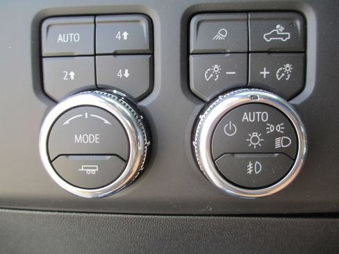 New 2026 GMC Sierra 2500 Denali Ultimate AWD/4WD image 19