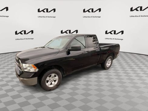 Used 2024 RAM 1500 Classic SLT AWD/4WD image 4