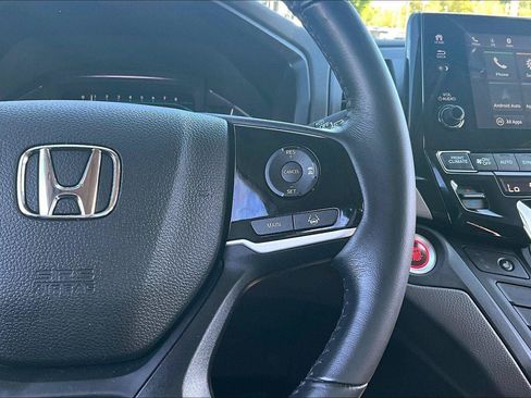 Used 2018 Honda Odyssey EX-L image 12