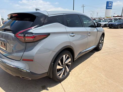 Used 2023 Nissan Murano SL w/ Cargo Package FWD image 11
