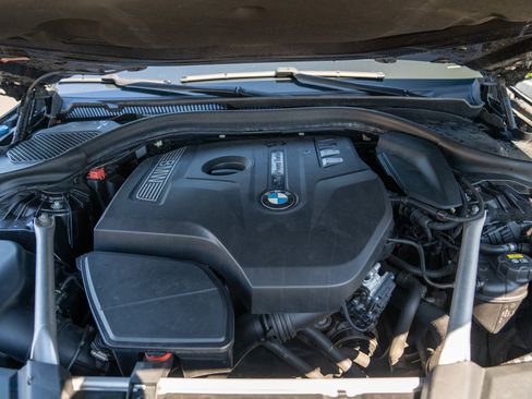 Used 2018 BMW 530i w/ Premium Package RWD image 27