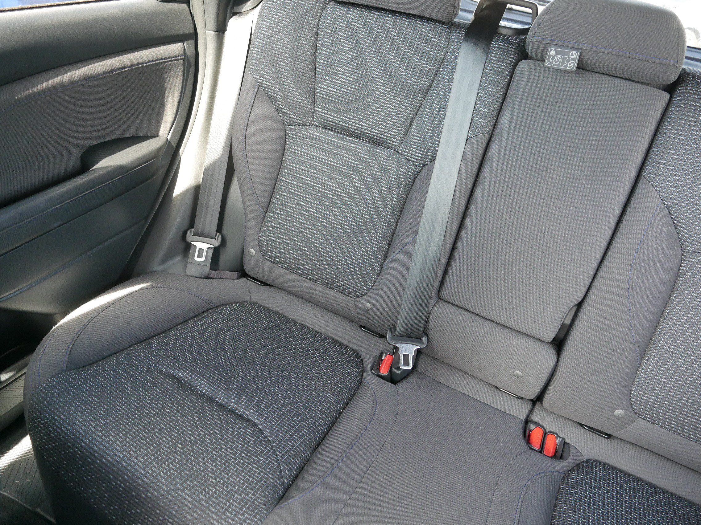 Used 2025 Subaru Forester Premium AWD/4WD image 12