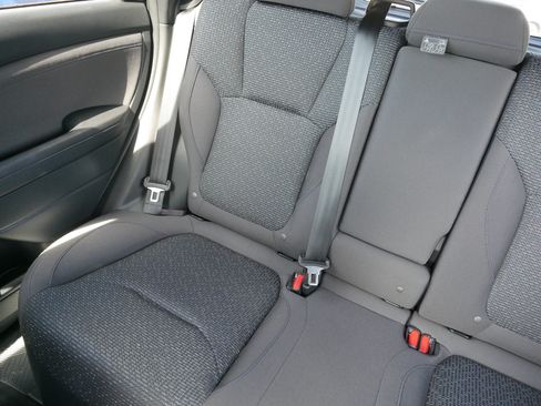 Certified 2025 Subaru Forester Premium AWD/4WD image 12