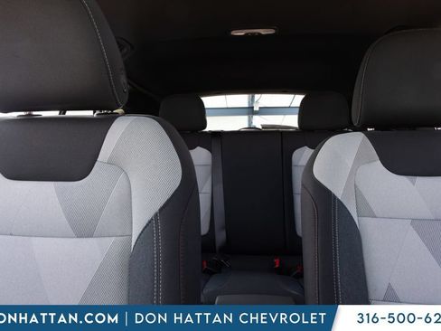 New 2026 Chevrolet Trax RS w/ Sunroof Package FWD image 16