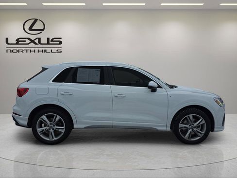 Used 2020 Audi Q3 2.0T Premium Plus image 4