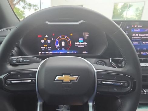 Certified 2025 Chevrolet Colorado W/T w/ WT Custom Package AWD/4WD image 14