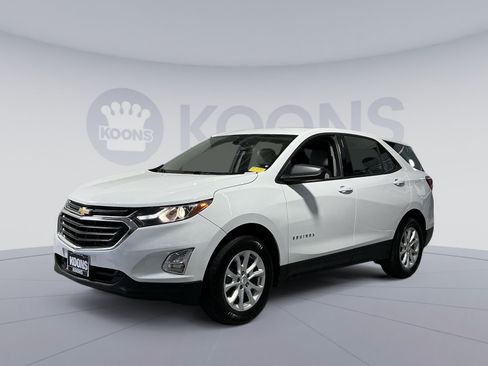 Used 2019 Chevrolet Equinox LS AWD/4WD image 1