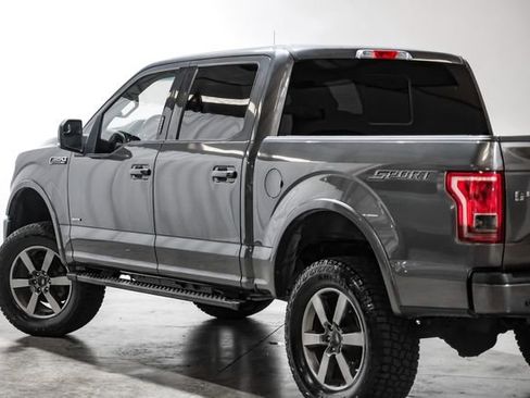 Used 2017 Ford F150 XLT w/ Equipment Group 302A Luxury RWD image 13