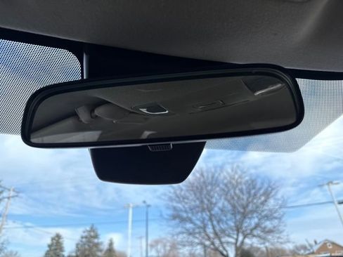 Used 2021 Toyota Corolla LE image 36