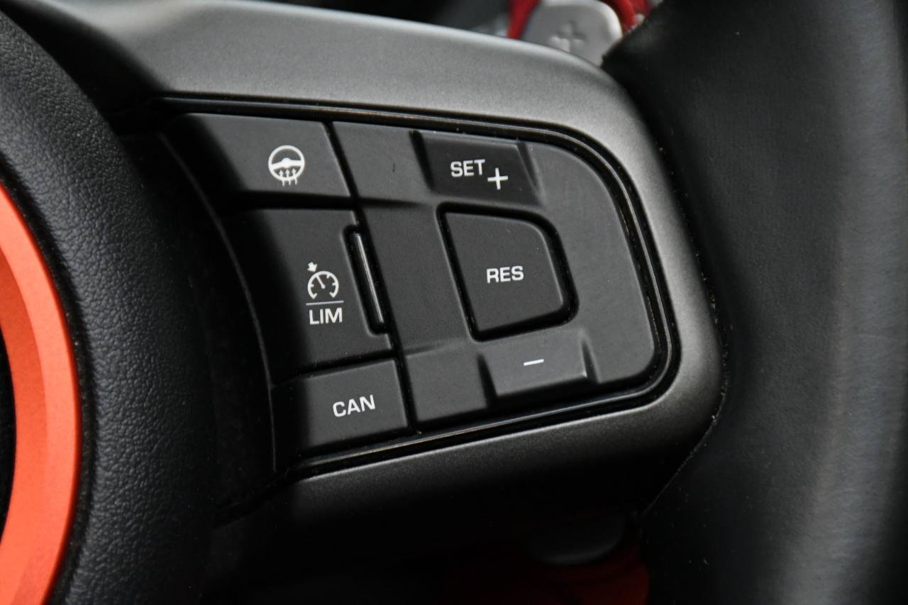 Used 2016 Jaguar F-TYPE R AWD/4WD image 25