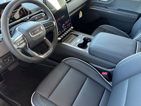 New 2026 GMC Sierra EV Elevation image 11