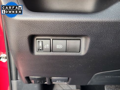 Used 2025 Toyota RAV4 XLE image 24