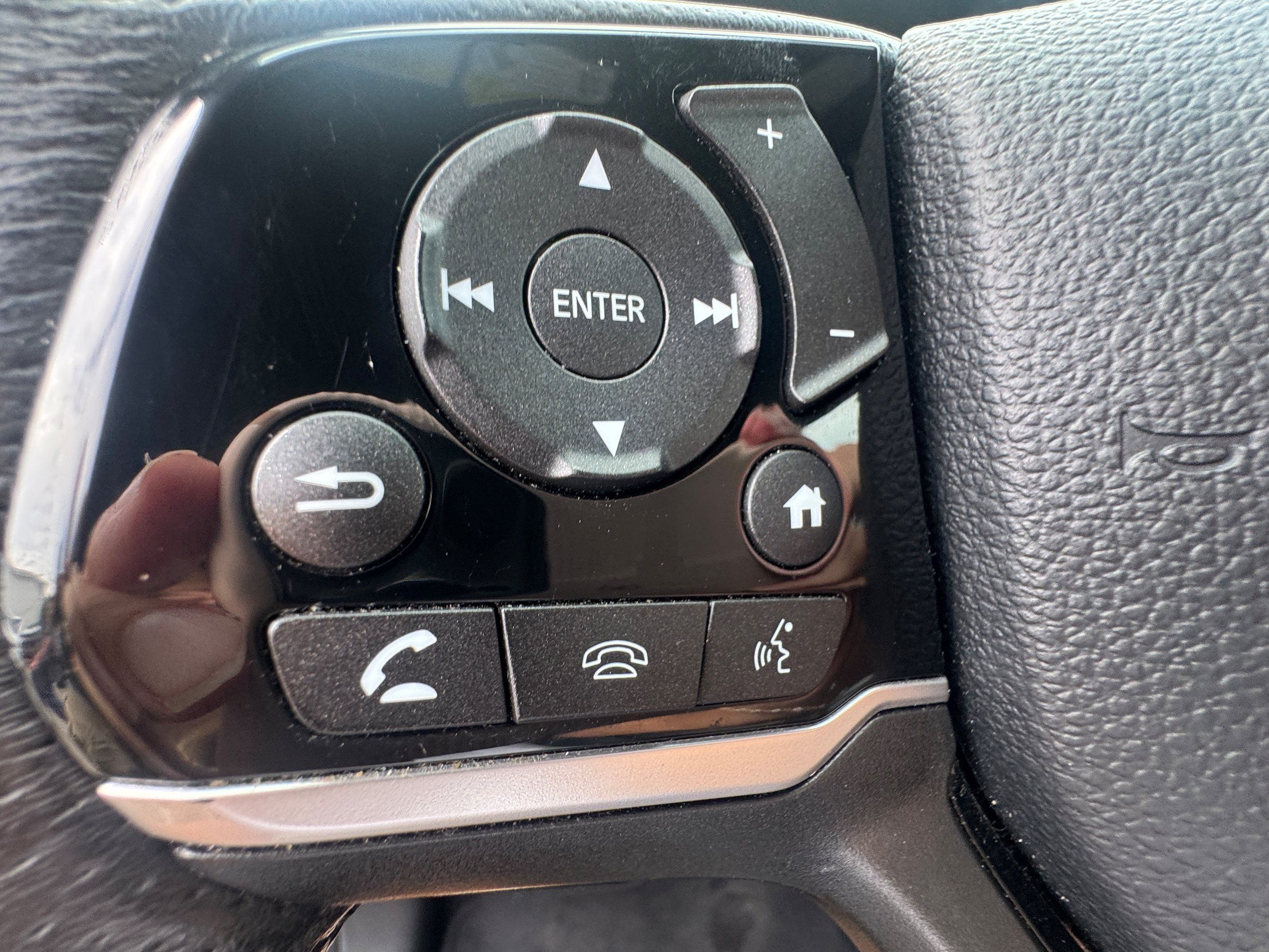 Used 2019 Honda Passport Touring image 27