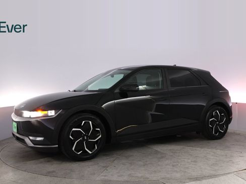 Used 2024 Hyundai Ioniq 5 SEL RWD image 18